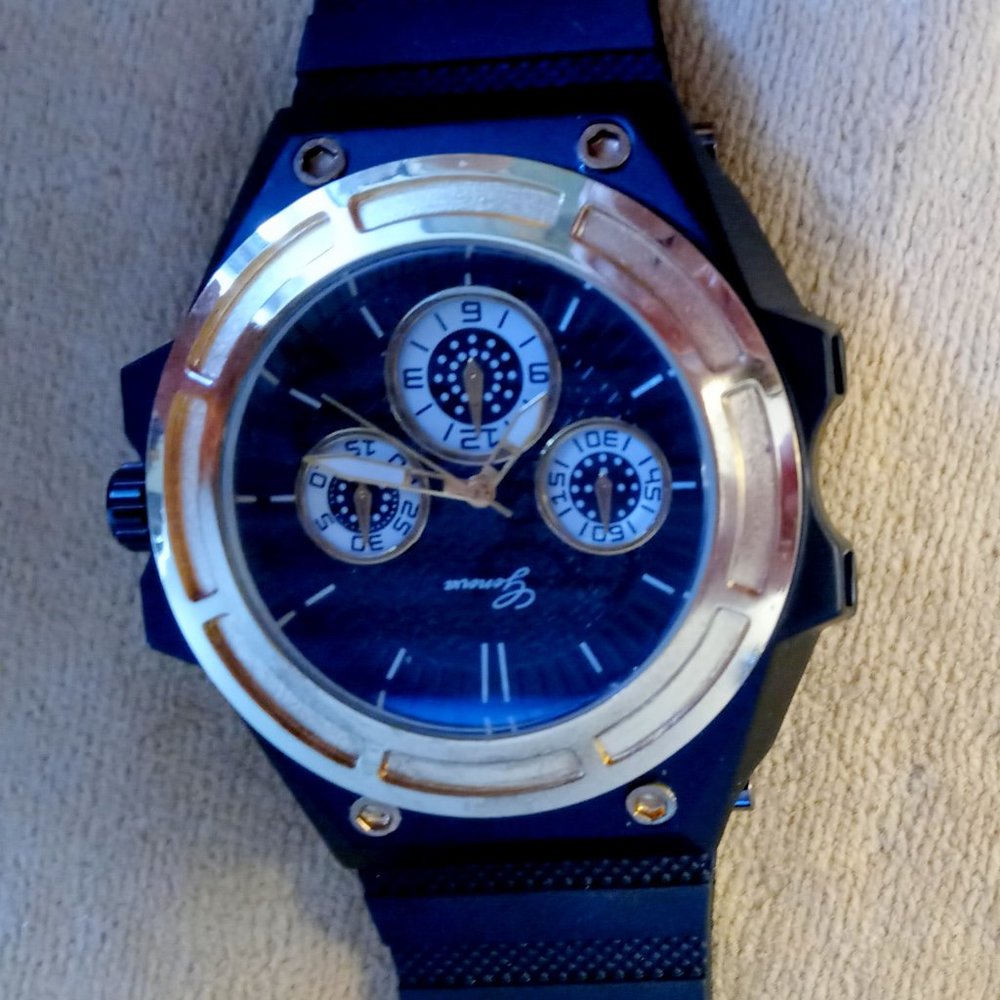 Geneva Oversize Gold Mens Watch Round Black Dial on Black Rubber Rubber Band New